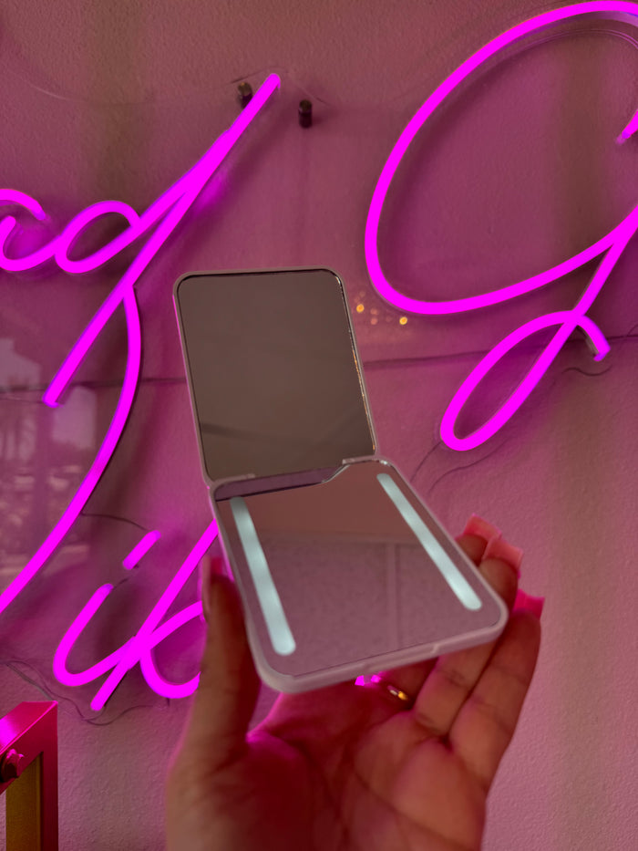 LED Pocket Mirrors 🪞