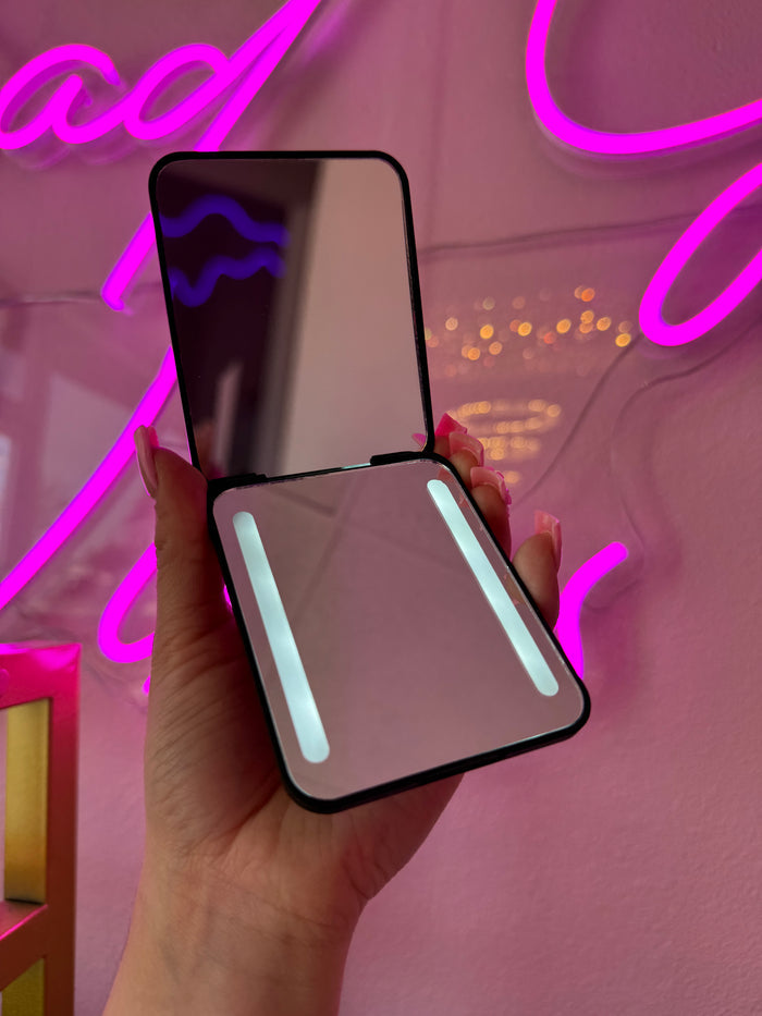 LED Pocket Mirrors 🪞