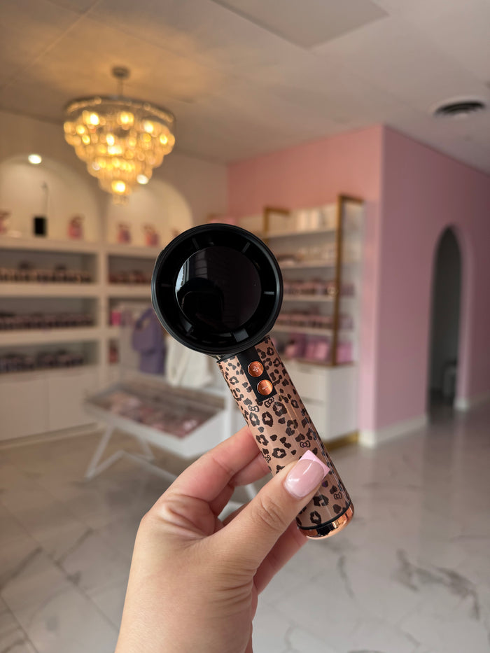 Cheetah portable fans 🎀
