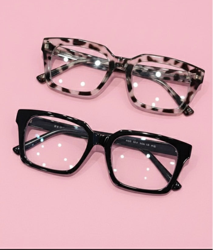 Clear fashion glasses
