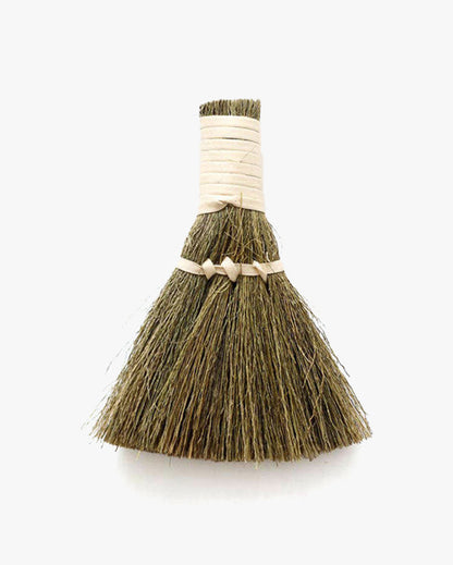 Fodory, Mini Straw Broom