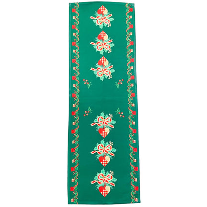 Heart Baskets Table Runner