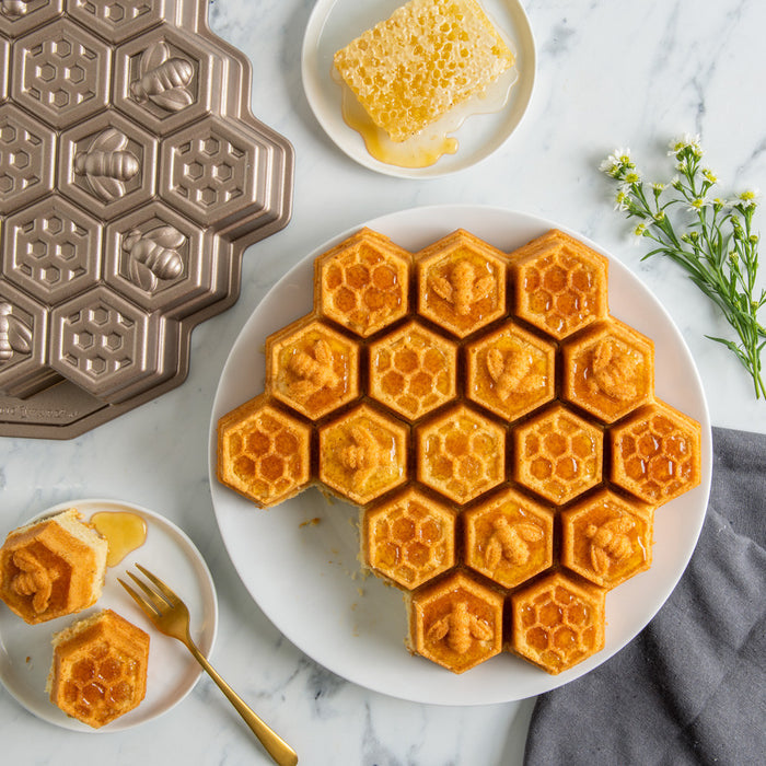 Honeycomb Pull-Apart Pan