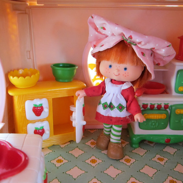 Ice box cabinet in Berry Cozy Kitchen