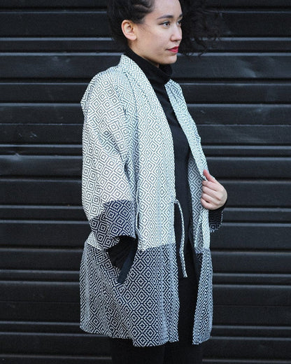 Kiriko Custom Modern Hitomezashi Dougi Jacket, Navy and White Split 02