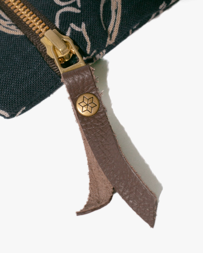 Kiriko Original Flat Zipper Pouch, Medium, Kappa