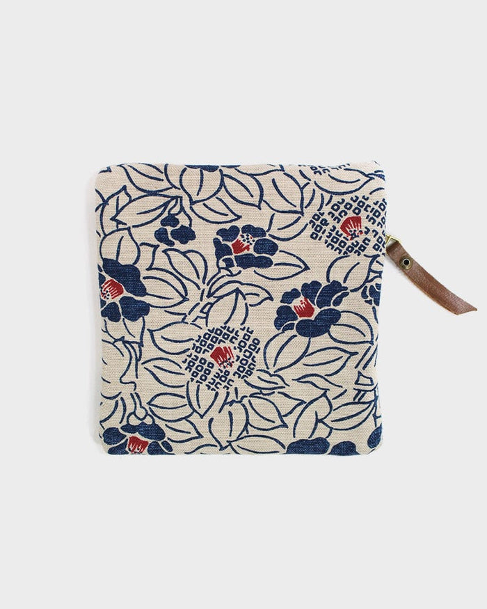 Kiriko Original Flat Zipper Pouch, Small, Cream Tsubaki