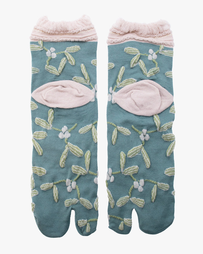 Kurochiku, Tabi Socks, Crew, Teal with Green Flowers (S/M)