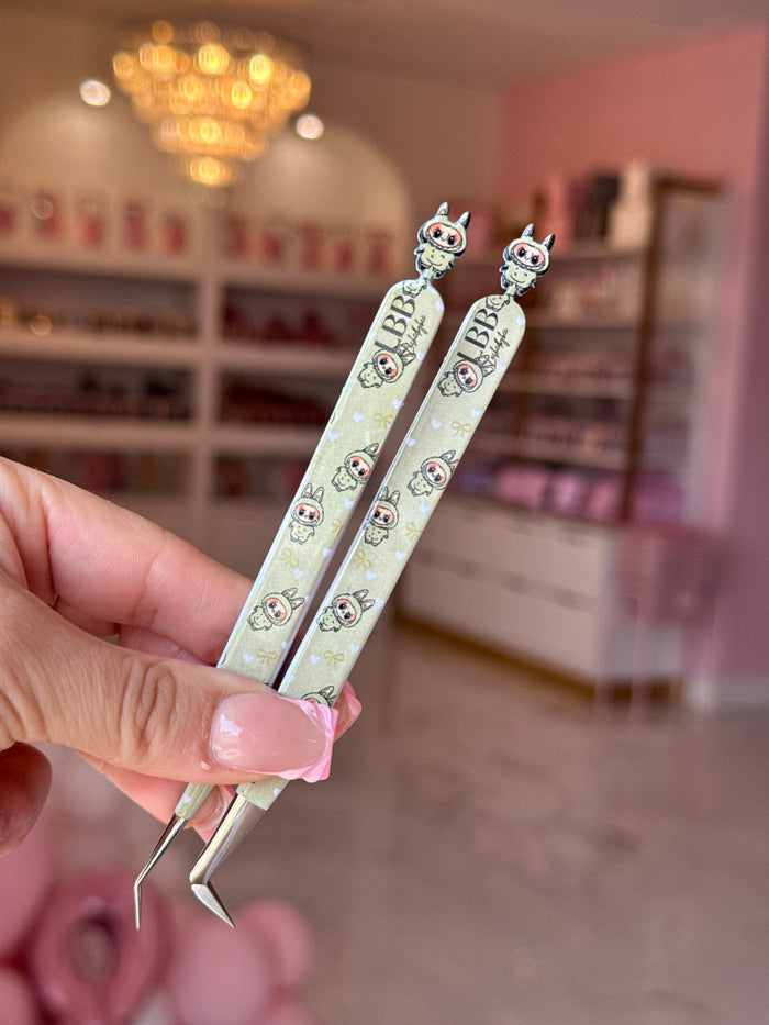 Labubu Tweezer Duo Set