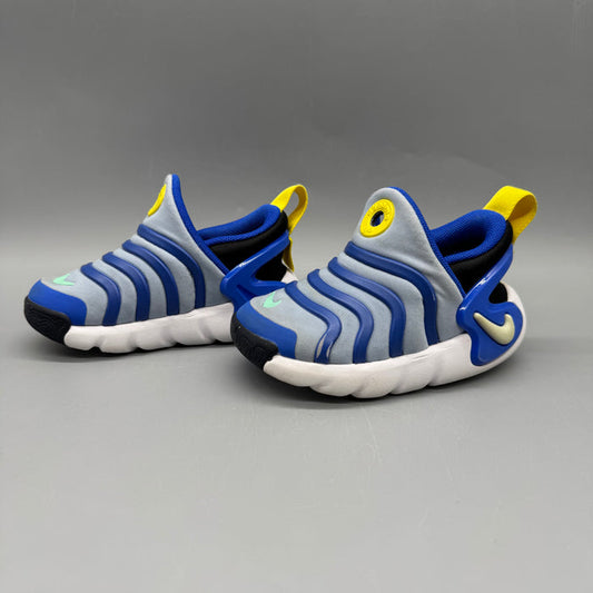 Nike / Runnings Shoes / US5