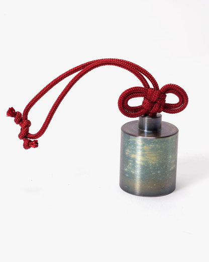 Sahari Orin Bell, LinNe, Red Rope