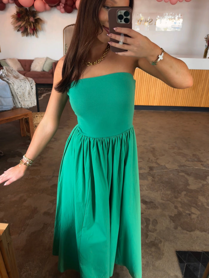 The Sway Strapless Midi - Kelly Green