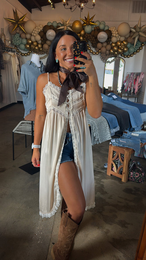 The Willow Lace Duster