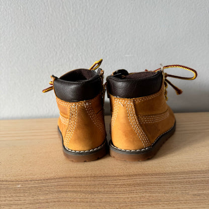 Timberland / Shoes / US5