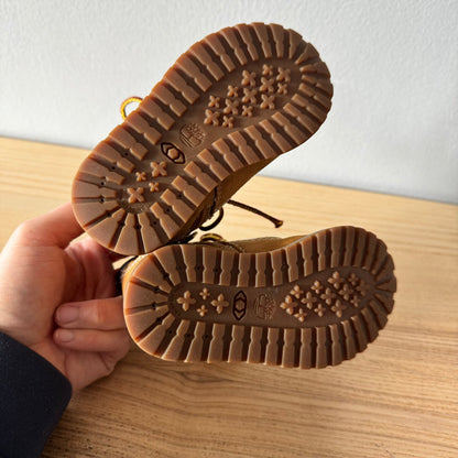 Timberland / Shoes / US5