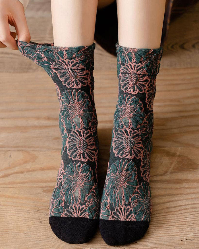 Tourtiwi, Embossed Sunflower, Crew Socks