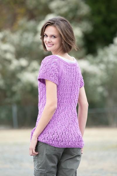 Twisting Tee Pattern Universal Yarn