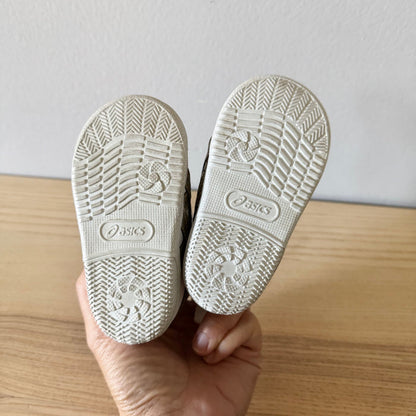 Asics / US4