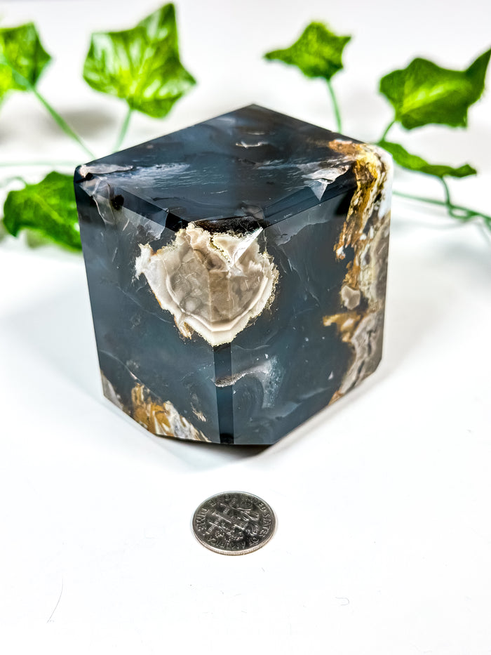 Volcanic Agate Standing Cube (UV) 45C